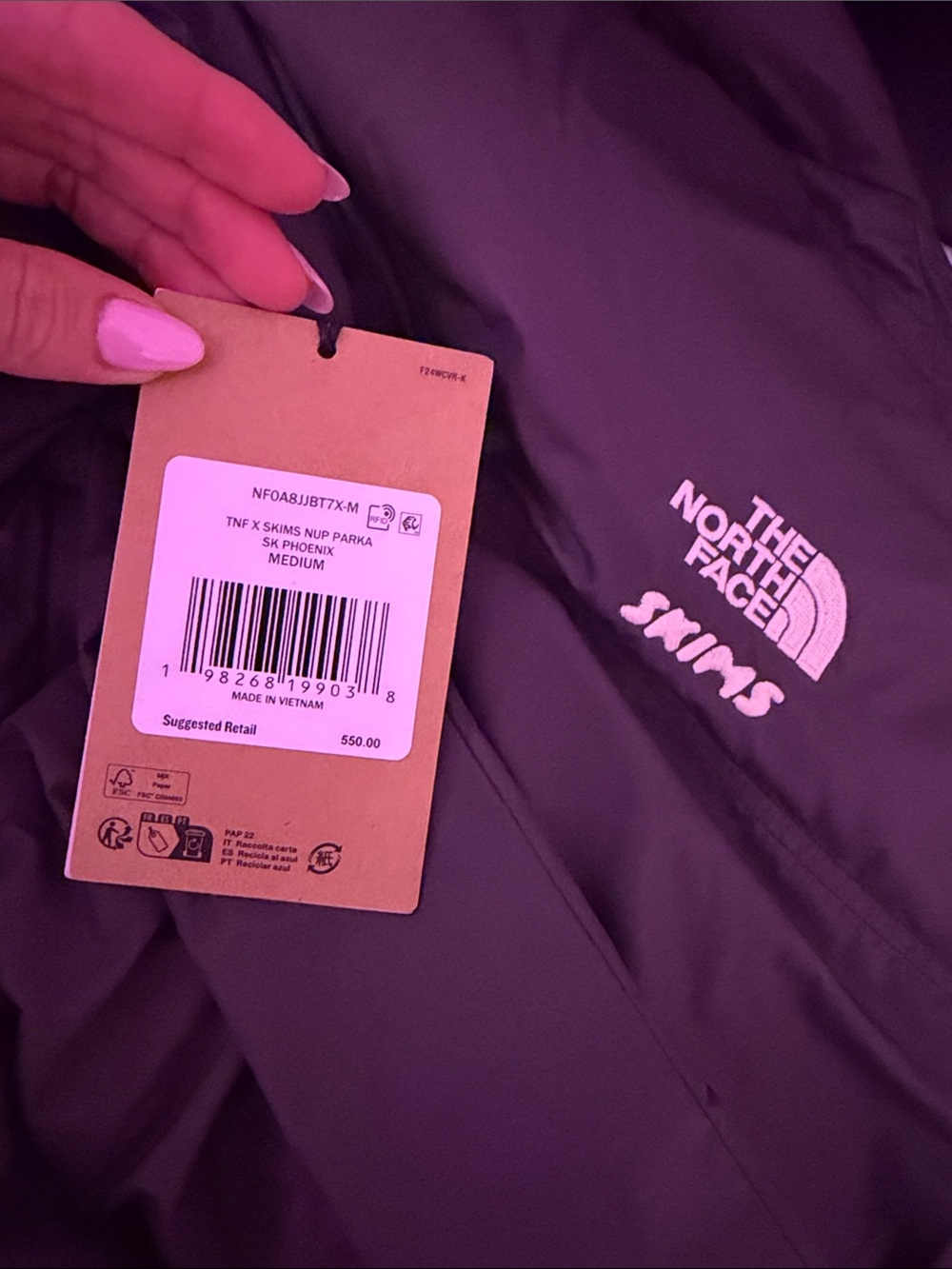 THE NORTH FACE X SKIMS NUPTSE WRAP PARKA | PHOENIX - Picture 6 of 8